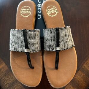 Andre Assous Nice sandals black/beige linen 10M